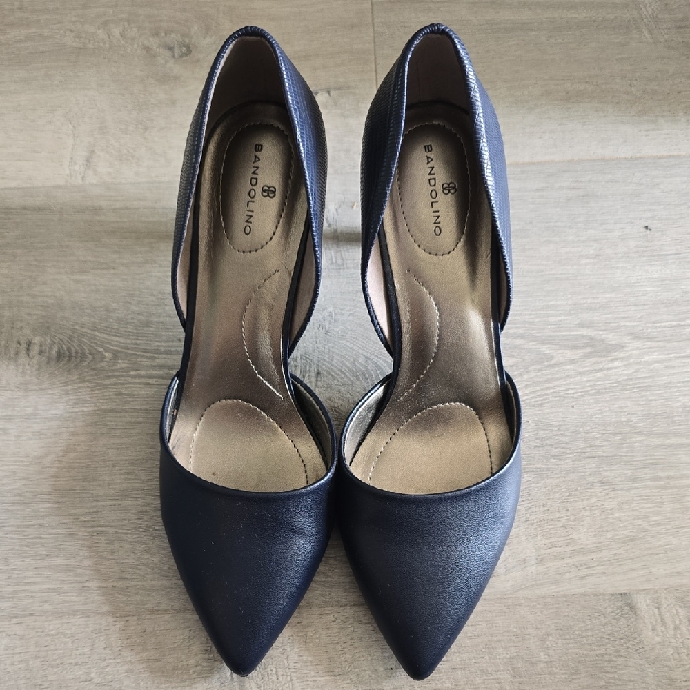 Bandolino Women's Elegant Dark Blue Heels